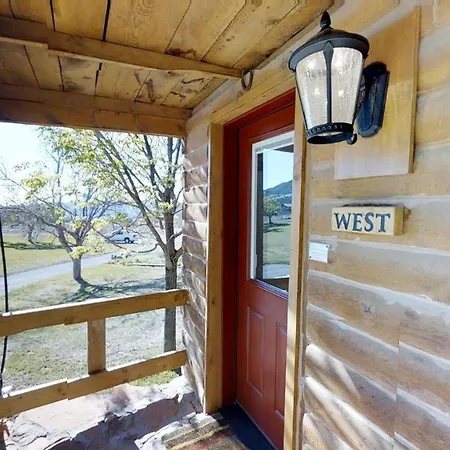 Pack Creek ~ Creekside West Villa Moab Exterior photo